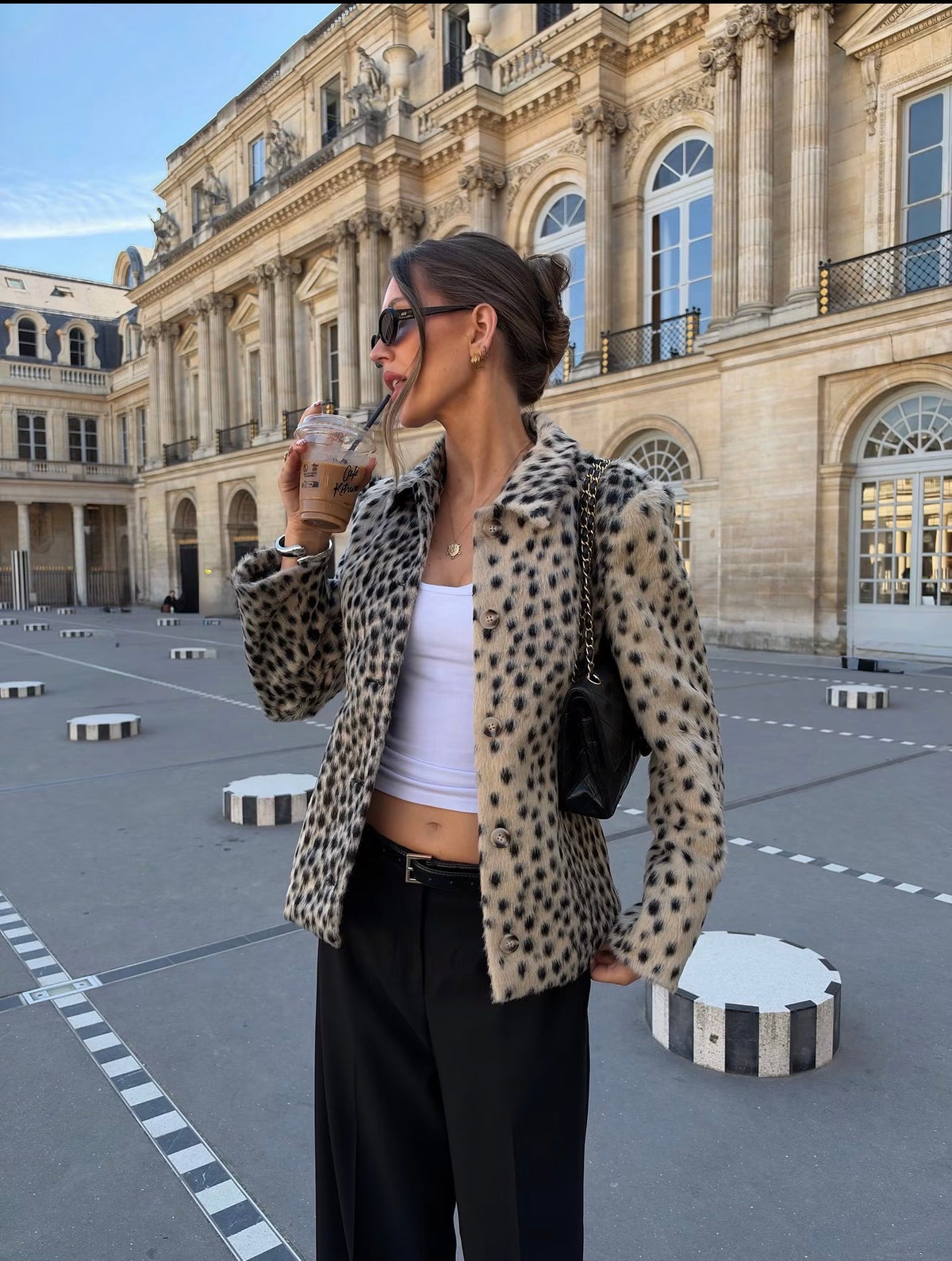 Cappotto in Pelliccia Sintetica con Stampa Leopardo e Revers