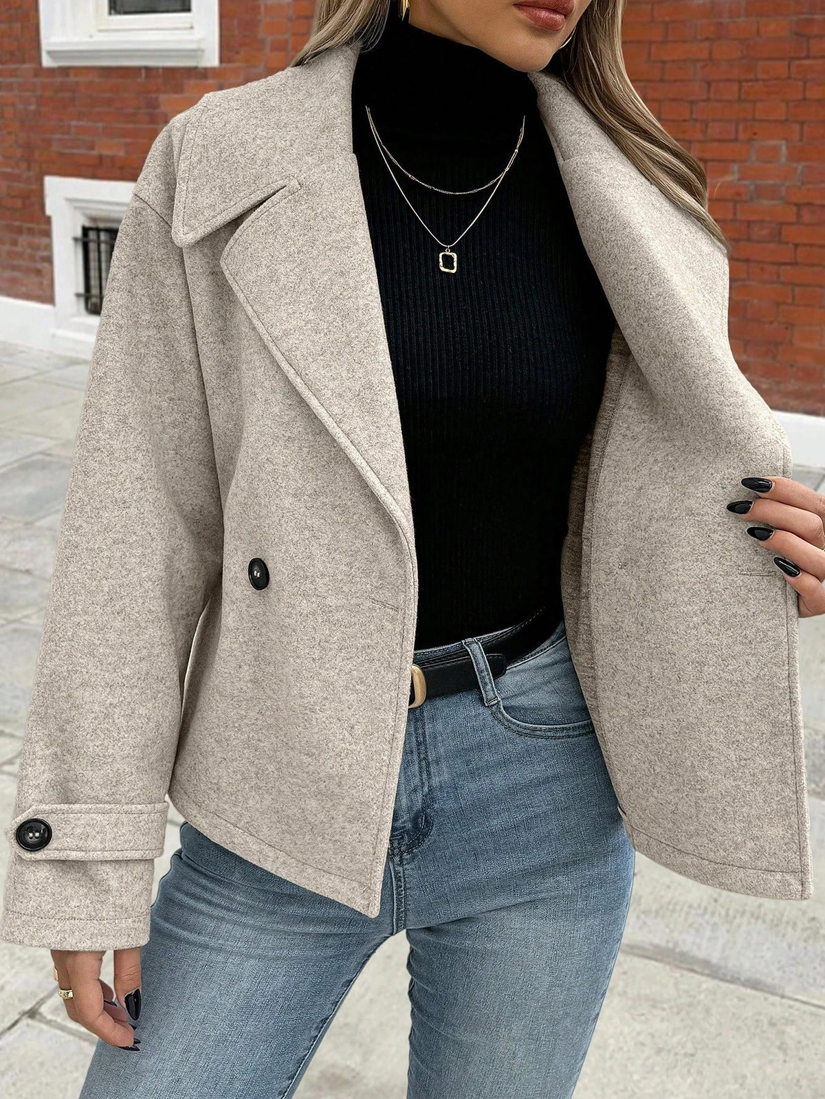 Adyana – Kurz geschnittene Jacke