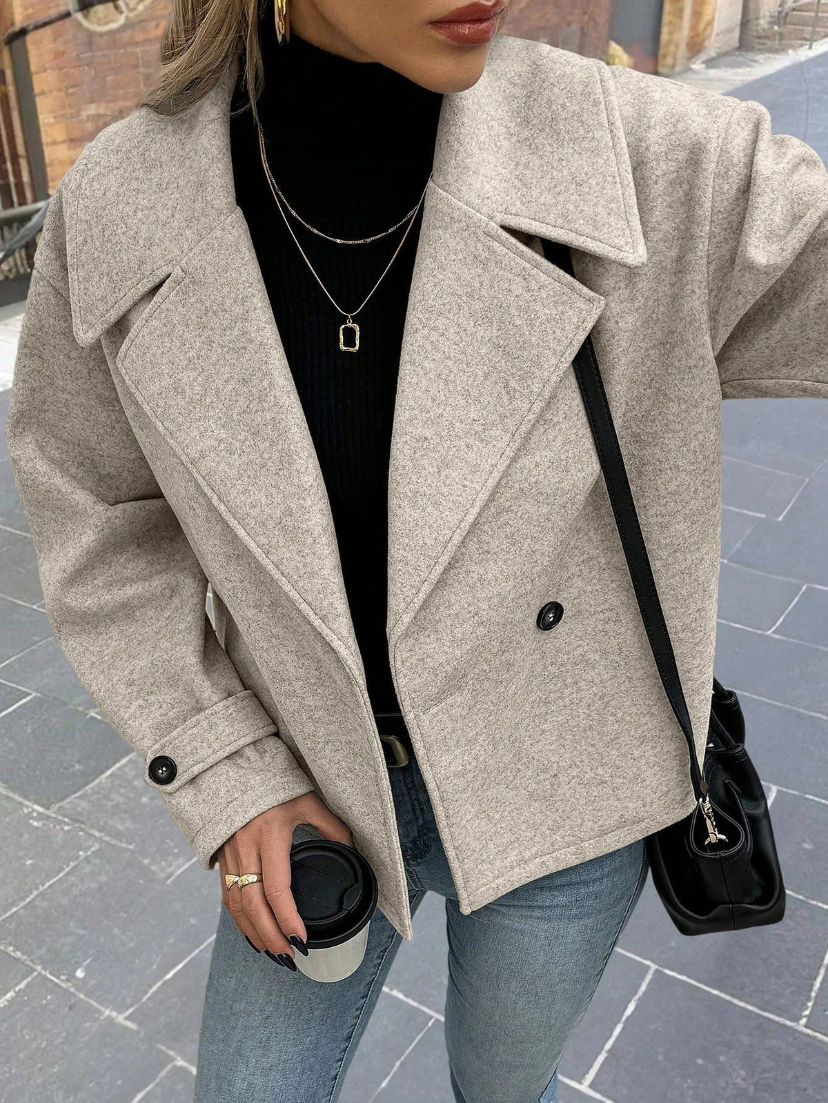 Adyana – Kurz geschnittene Jacke