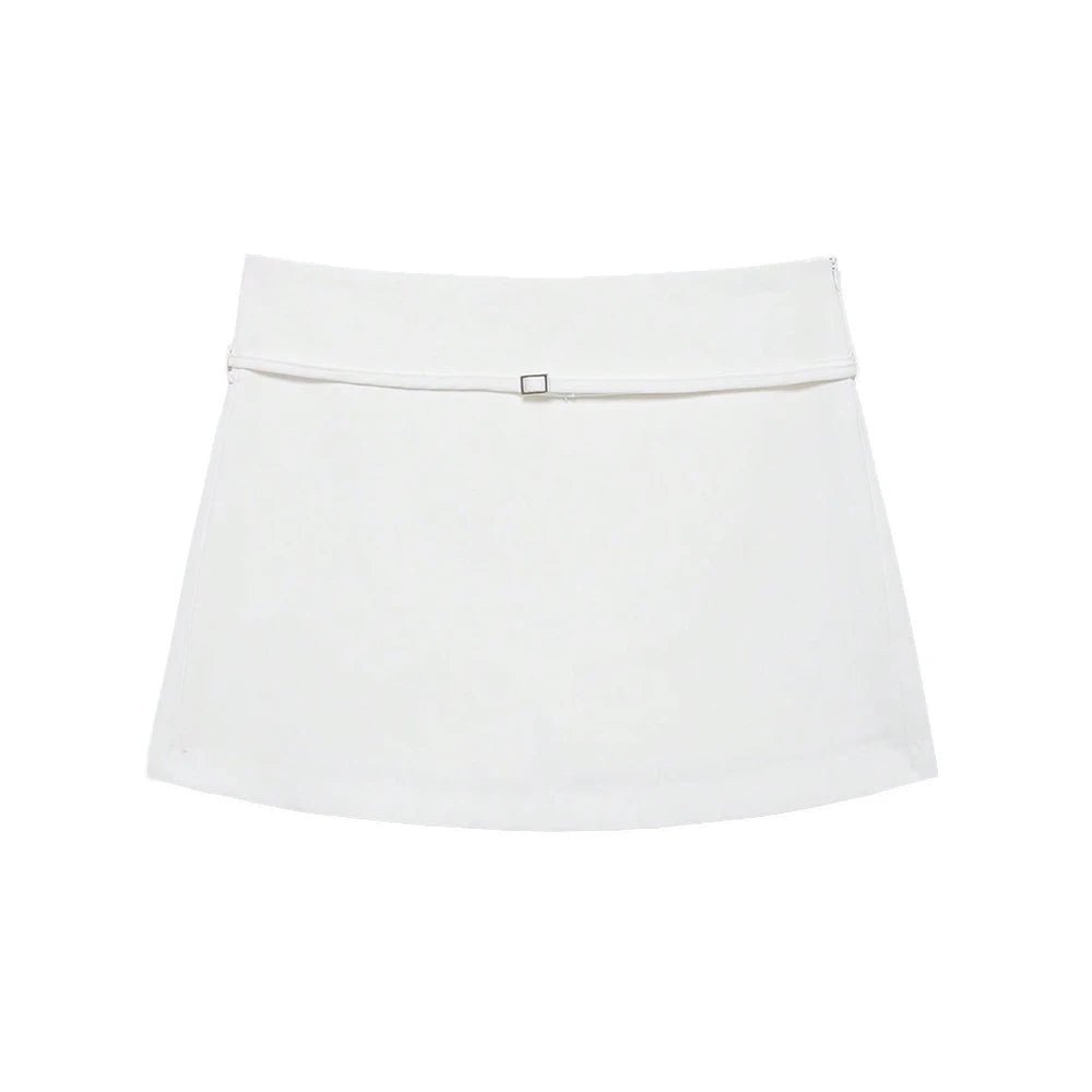 Lässiger Skort mit seitlichem Reißverschluss und Gürtel