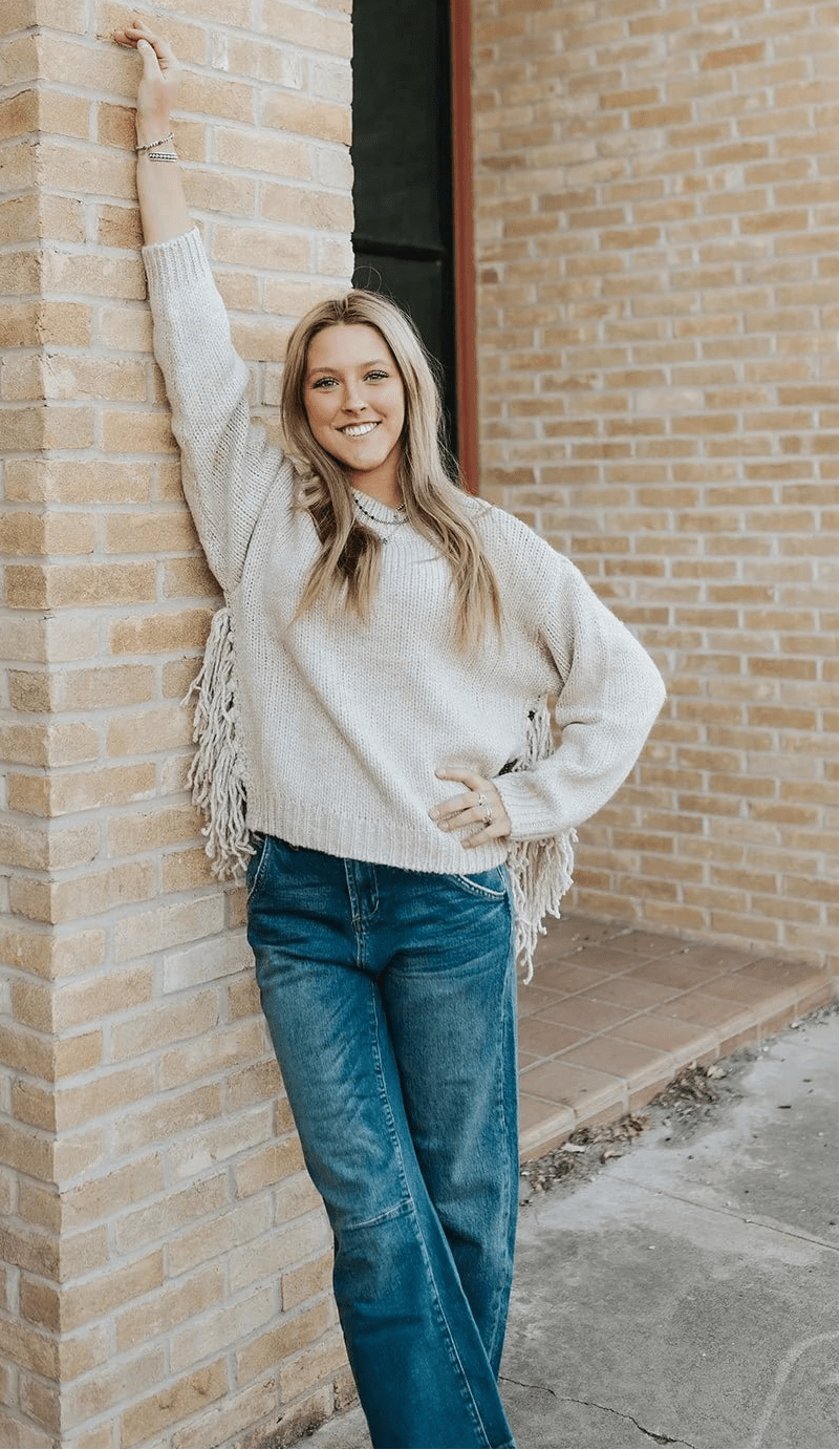 Gemütlicher Oversized-Strickpullover mit Quasten