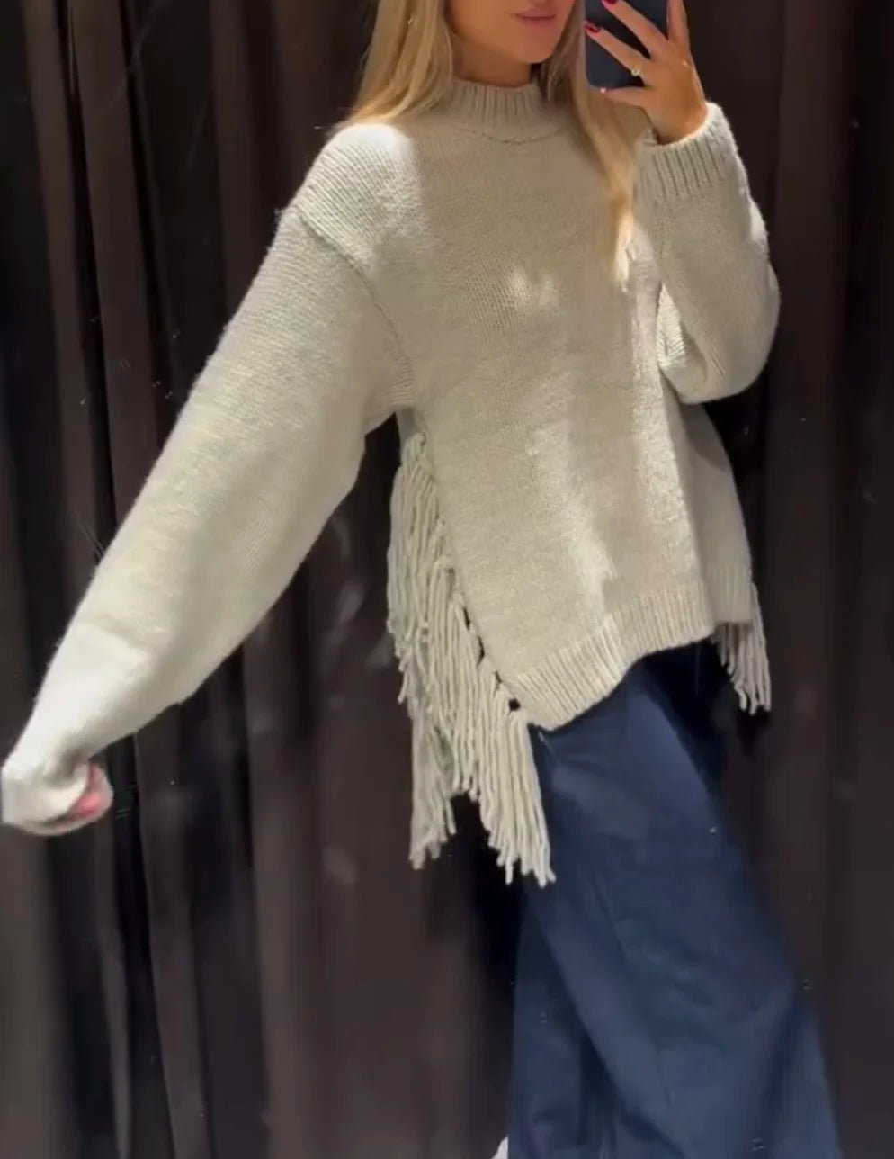 Gemütlicher Oversized-Strickpullover mit Quasten
