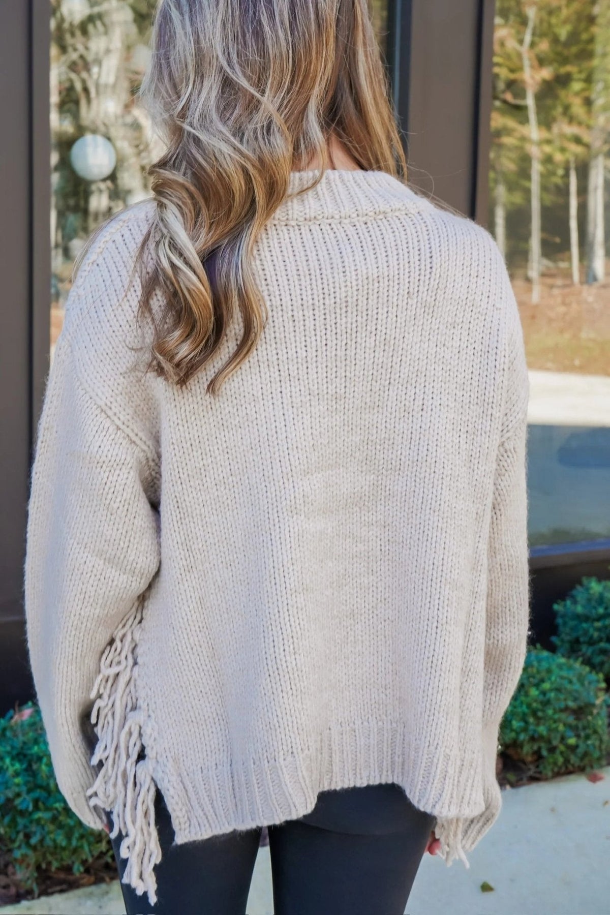 Gemütlicher Oversized-Strickpullover mit Quasten