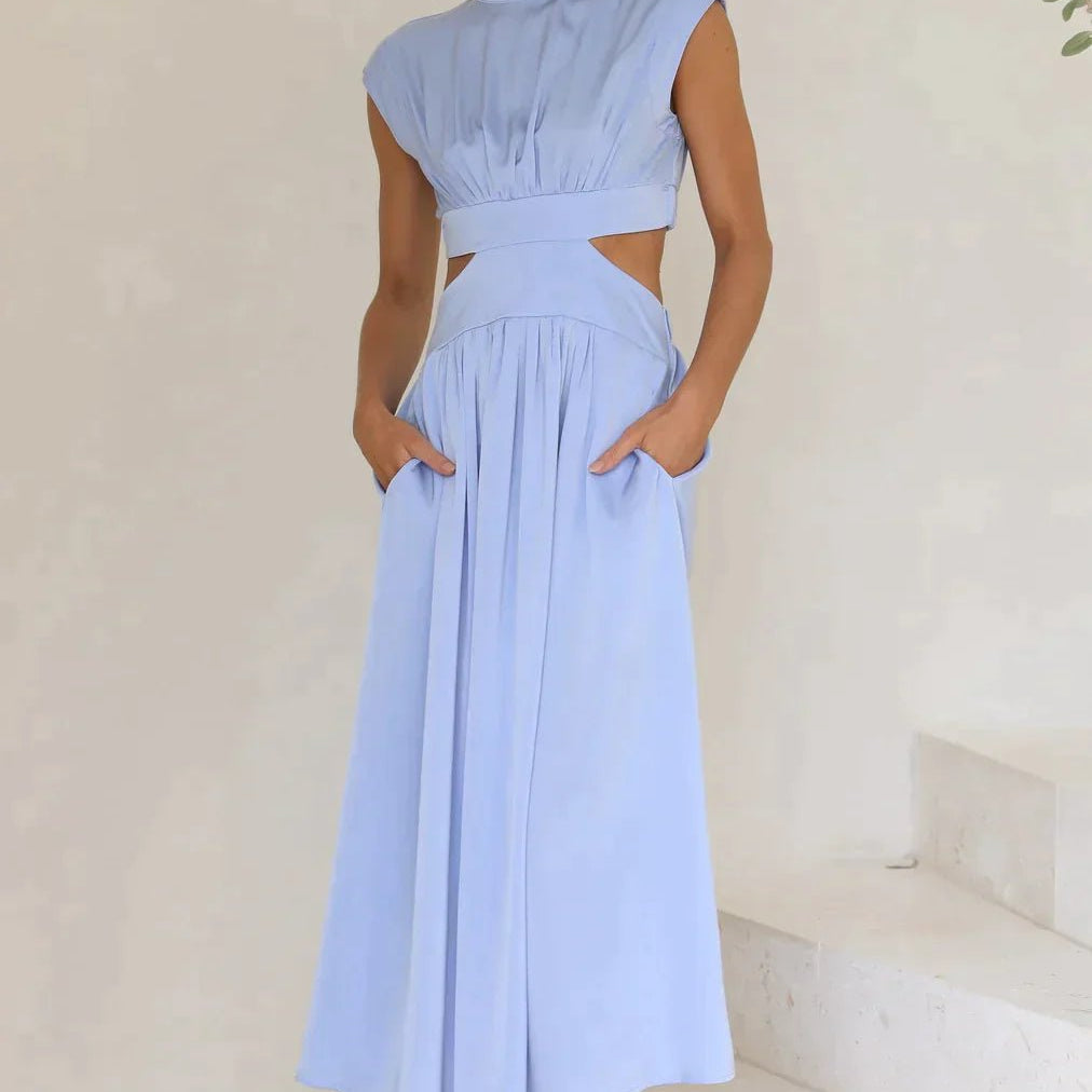 Midikleid mit Stehkragen und Cut-Out