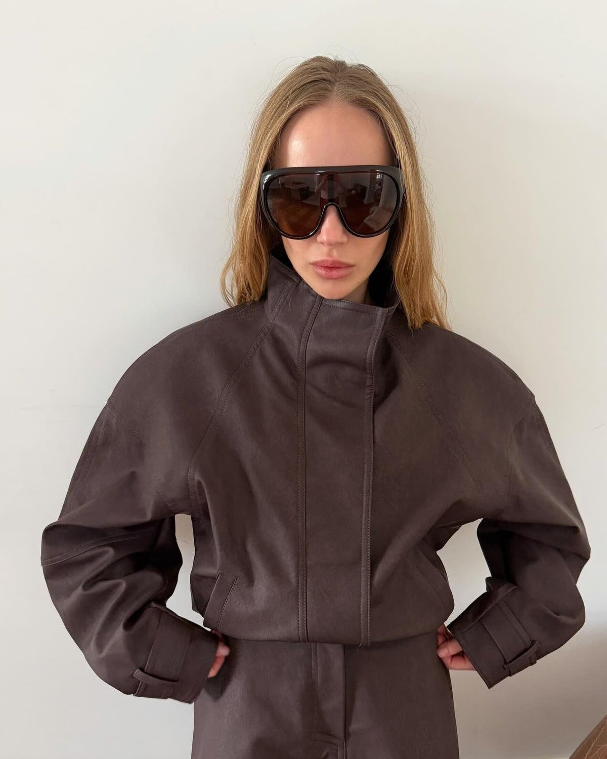 Jacke aus Wildlederimitat mit Stehkragen und Reissverschluss