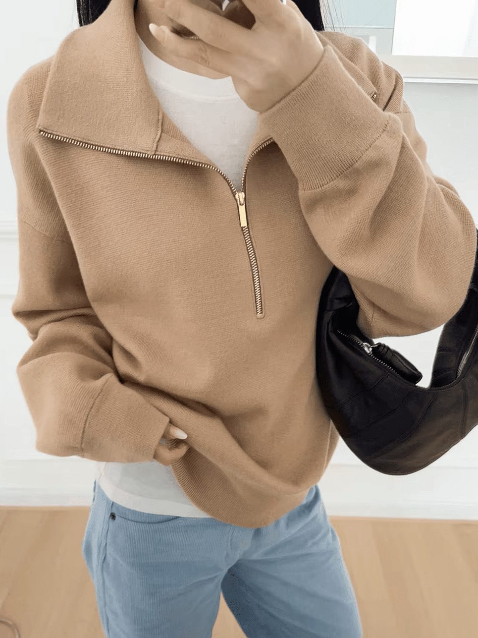 Strickpullover mit hohem Kragen und halbem Reissverschluss