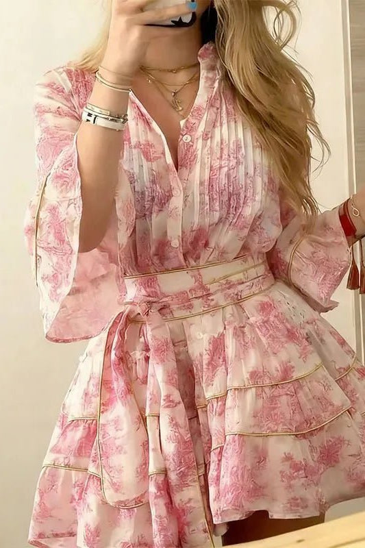 Naomi – Plissiertes Minikleid mit Knopfleiste