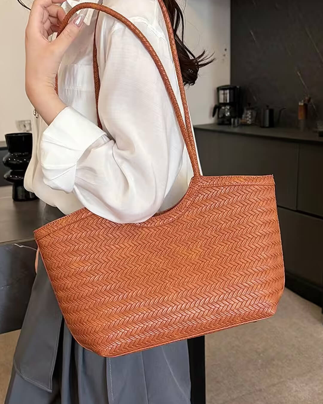 OLANE Spacious Woven Faux Leather Bag Light BrownRegularBag