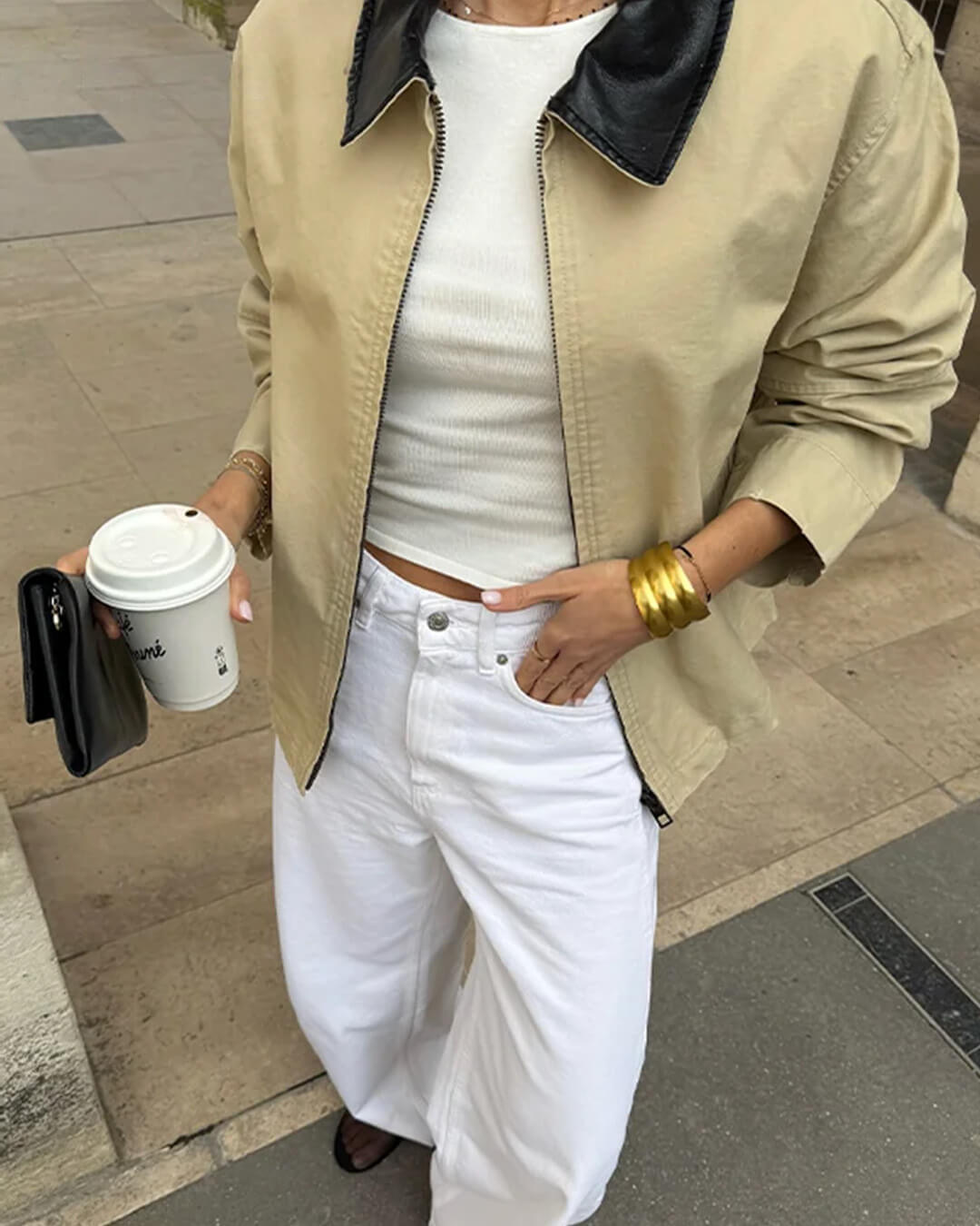 OLANE Stylish Contrast Collar Zip-Up Jacket BeigeMJacket