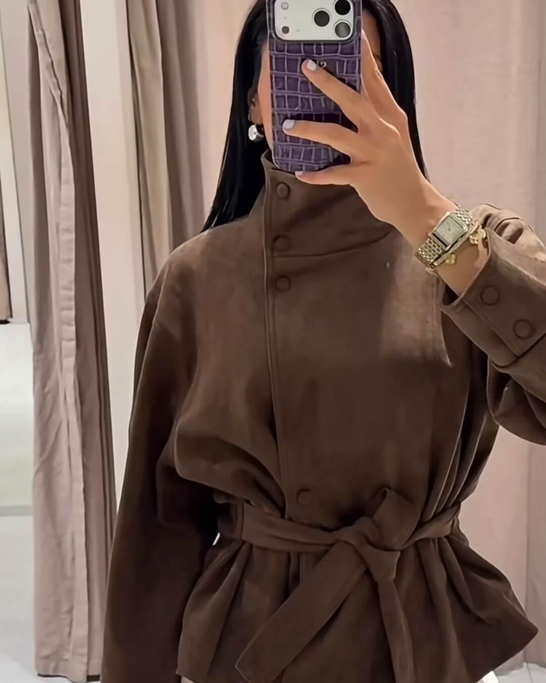 Stilvoller Trenchcoat aus Wildlederimitat mit hohem Kragen