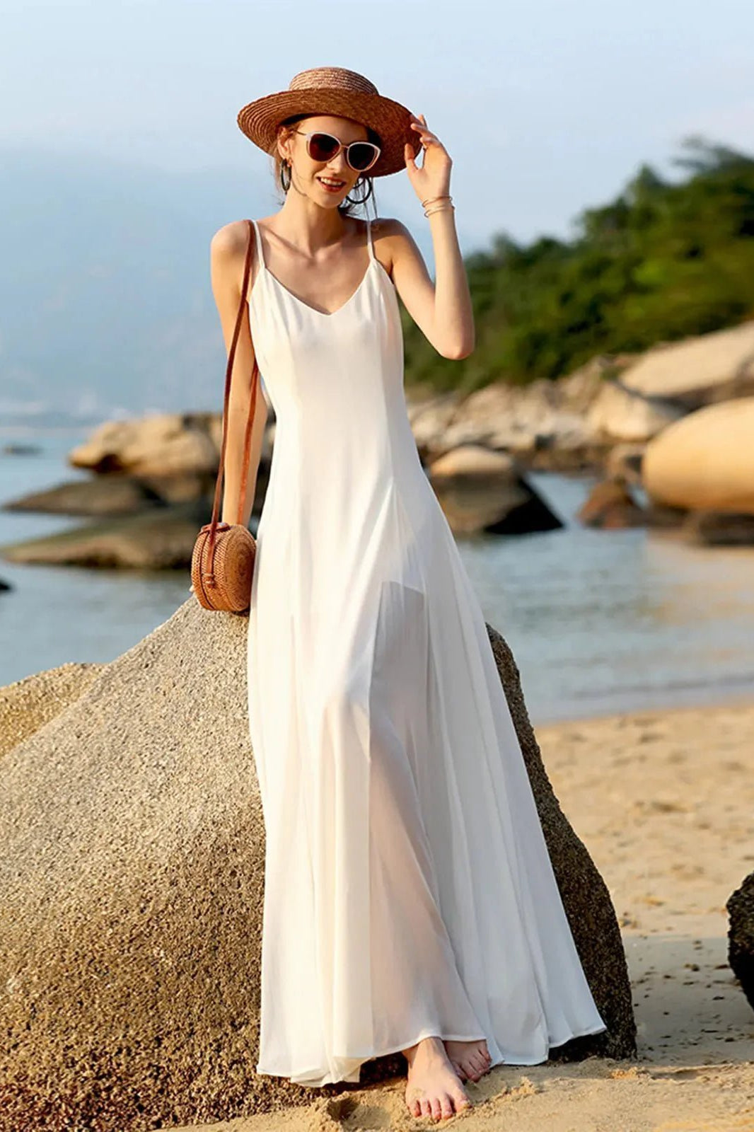 Hanna – Rückenfreies Maxikleid mit schmalen Trägern