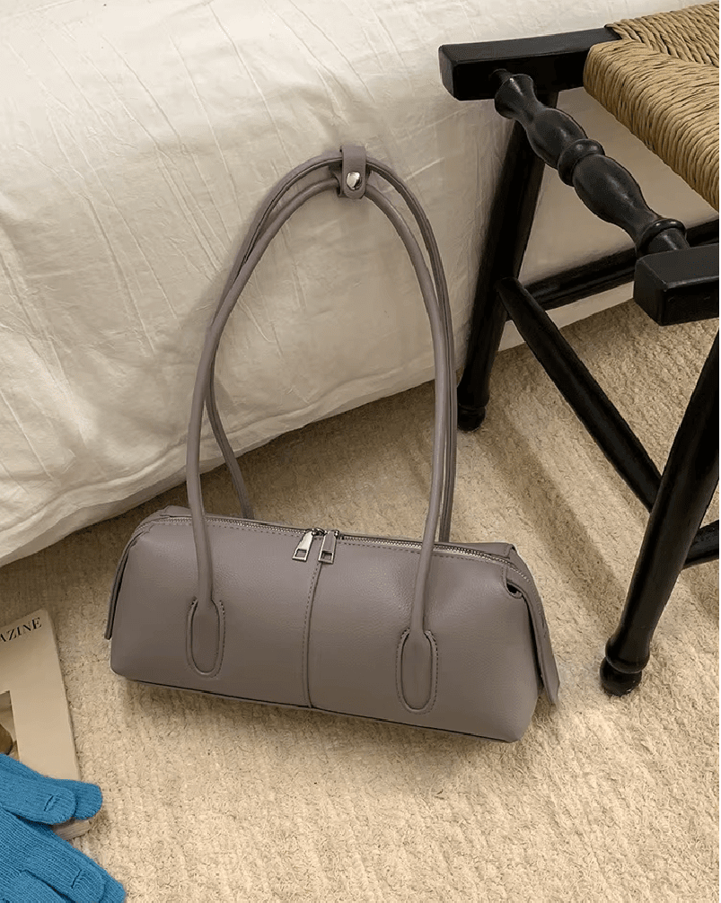 Zylindrische Kunstleder-Schultertasche im Vintage-Stil