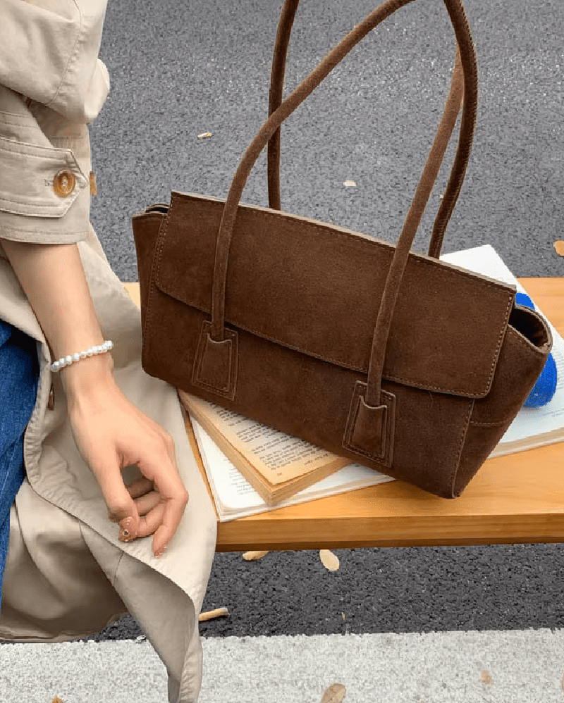 Vintage-Schultertasche aus Wildlederimitat