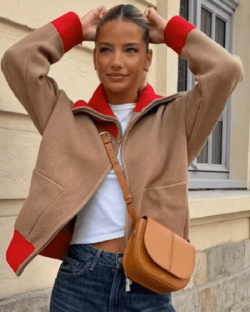 Breite Strickjacke mit Rippkragen im Colorblock-Design