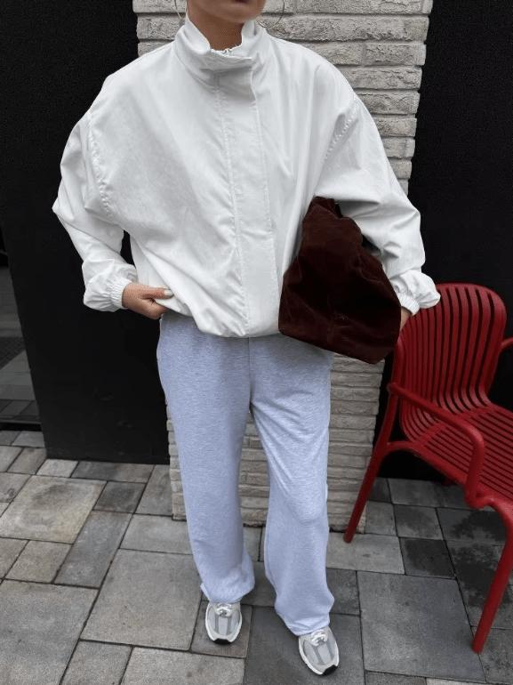 Adaeze – Bomberjacke mit Kordelzug