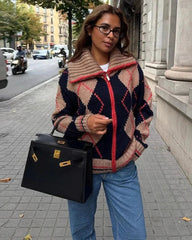 Gerippte Strickjacke mit Argyle-Muster und Reißverschluss