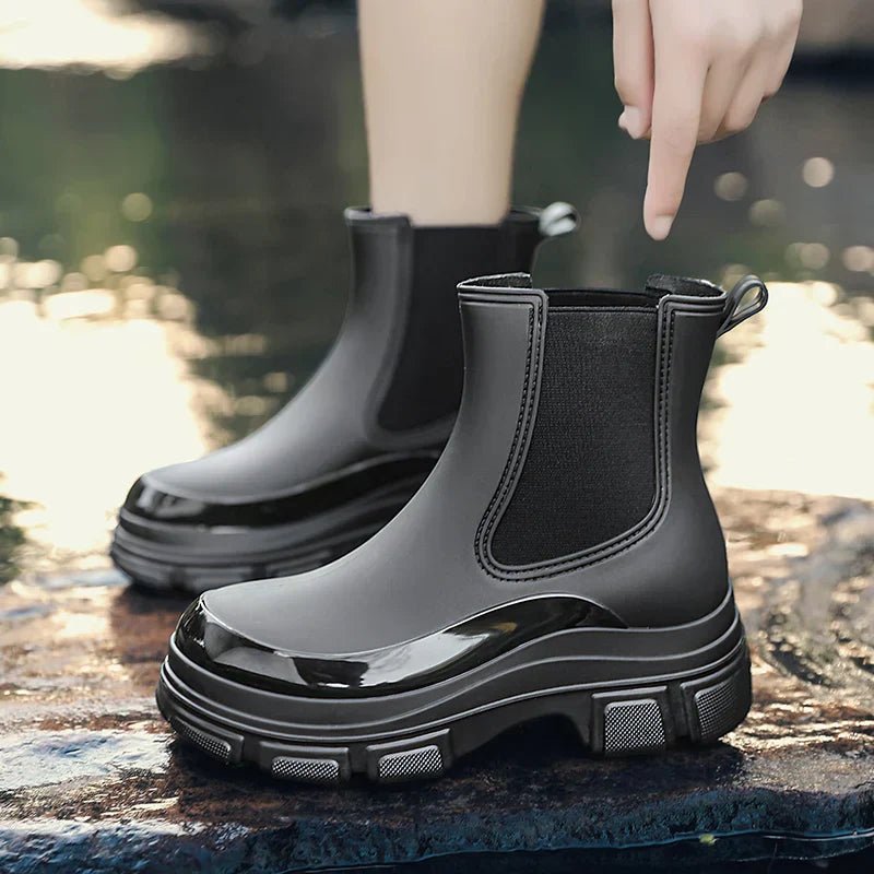 Olane Brand Chelsea Boots with Chunky Platform Black35Women's Boots