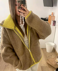 Strickjacke mit Kontrastbesatz und Reißverschluss