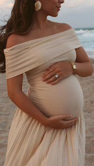 Carmen Flowy abito con spalle scoperte