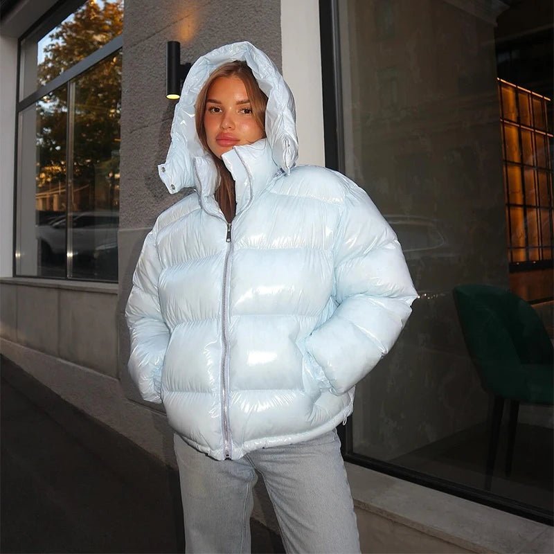 Glänzende Kapuzen-Pufferjacke