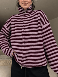 Gestreifter Strick-Sweater mit Reißverschluss