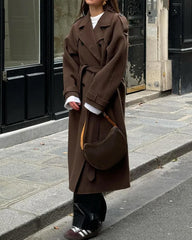 Cappotto autunno-inverno con cintura, elegante