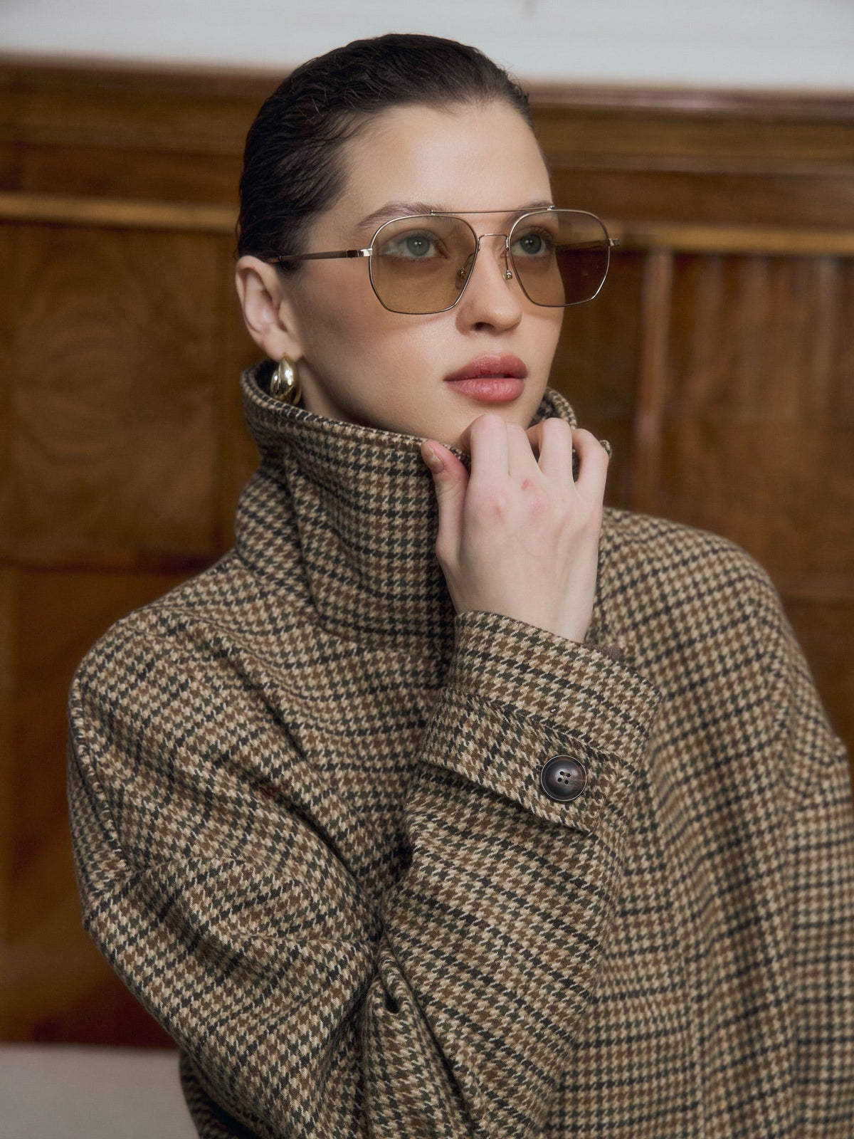 Funnel Neck Houndstooth Short Jacket