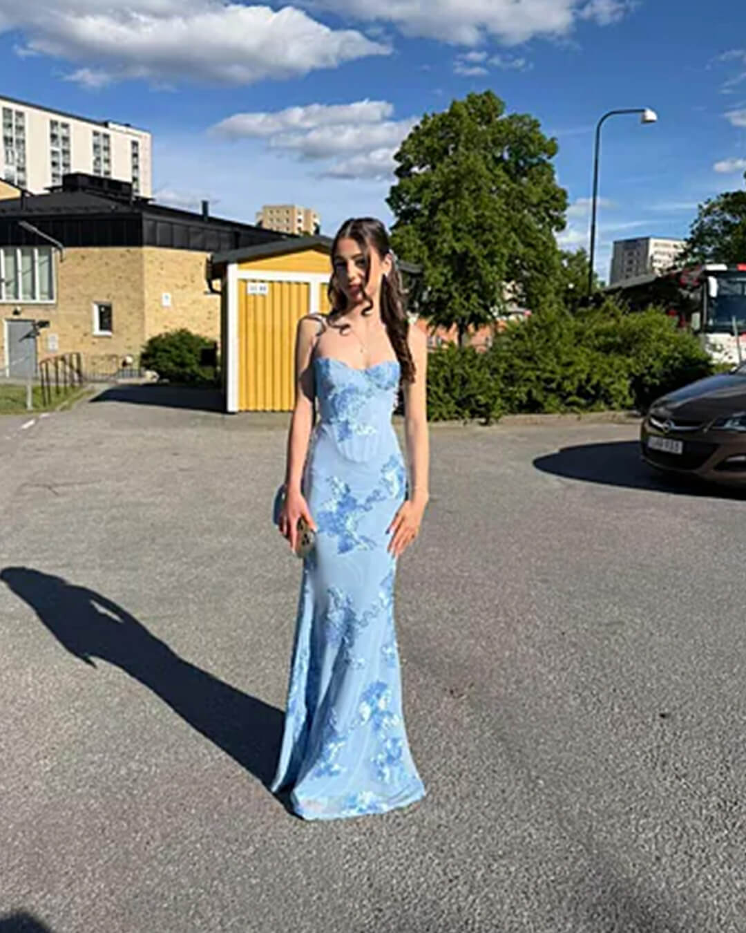 Julie Bodycon Applikation Rückenknoten Abendkleid