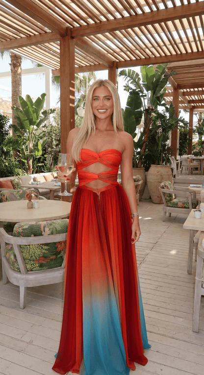 Trägerloses Maxi-Kleid mit vorderem Knoten