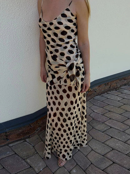 Robe nuisette imprimée sans manches avec foulard