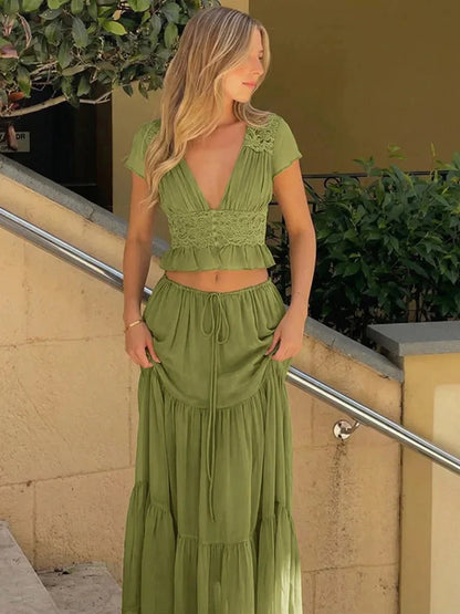 Zweiteiler aus Chiffon: Spitzen-Crop-Top mit V-Ausschnitt