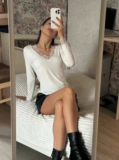Langarm-Spitzen-V-Ausschnitt Casual Top